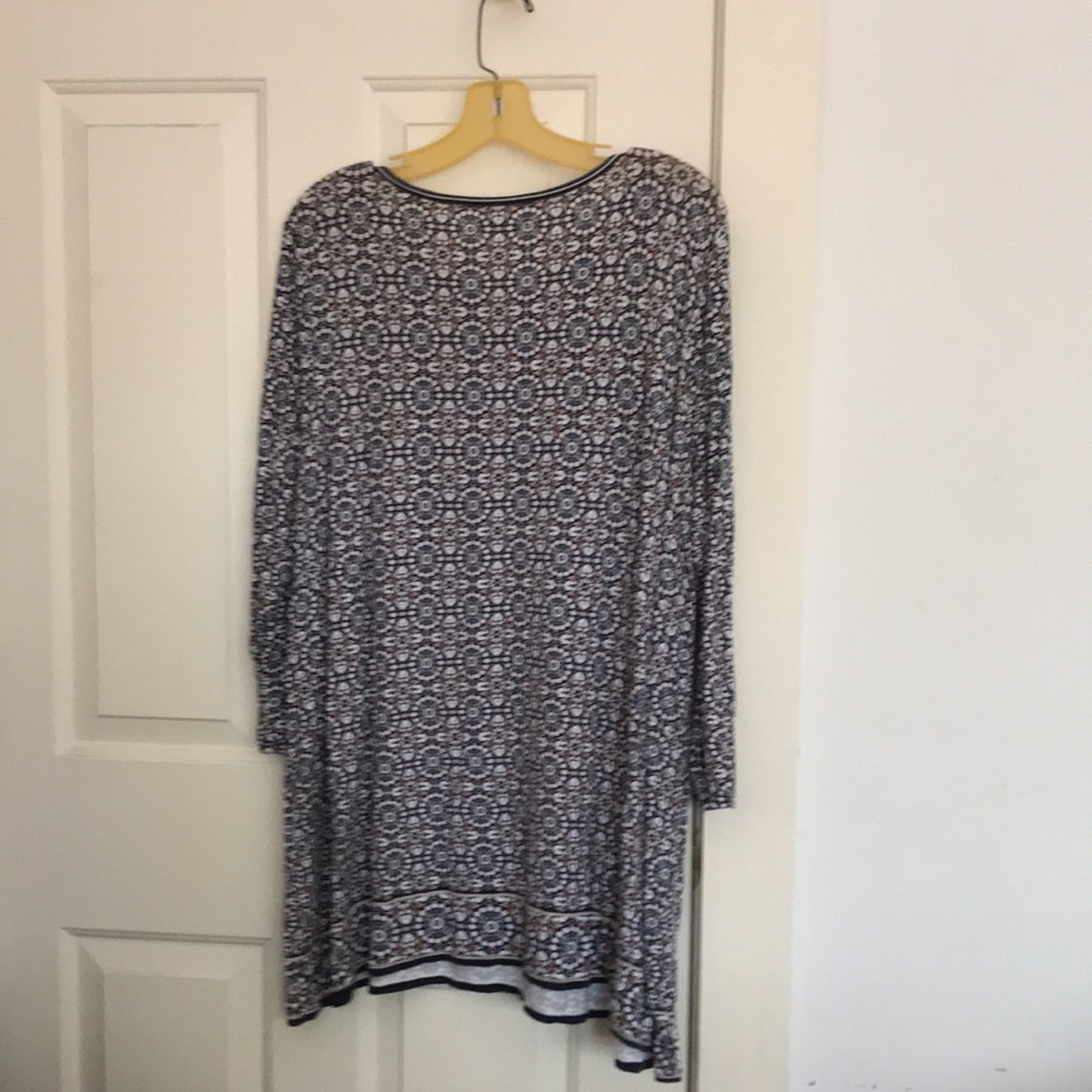 Max Studio tunic - Picture 5 of 5